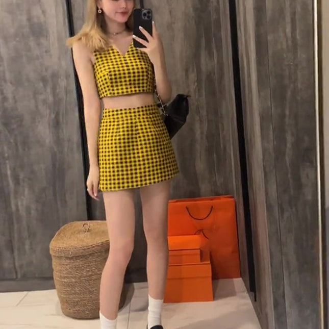 CHECK V-NECK VEST SUIT SKIRT